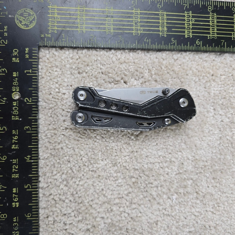 True Multi-Tool Black Folding Pliers‎ Knife Saw File Screwdriver Pocket Tool